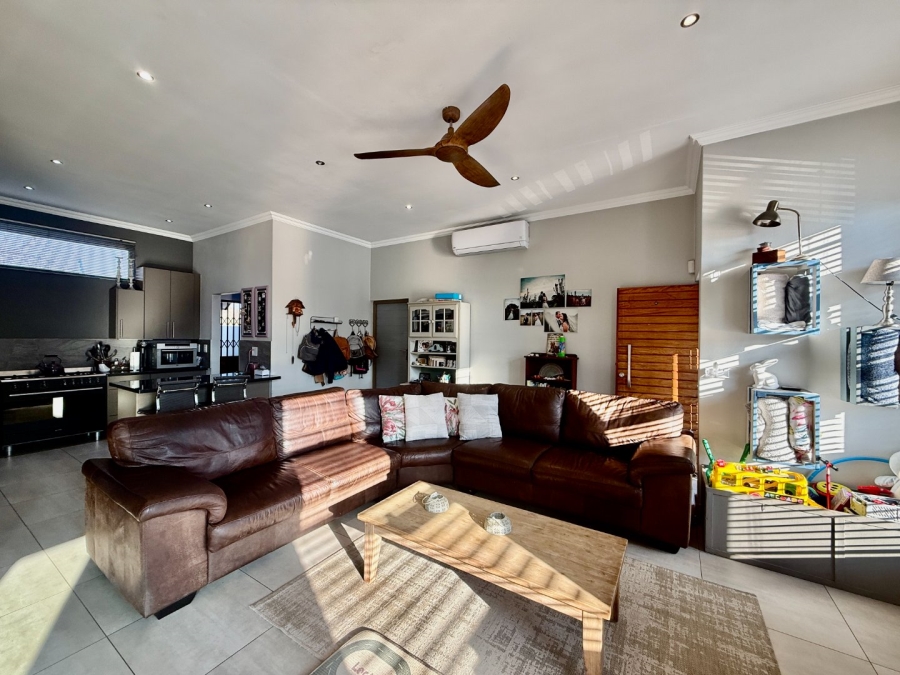 3 Bedroom Property for Sale in Melodie North West